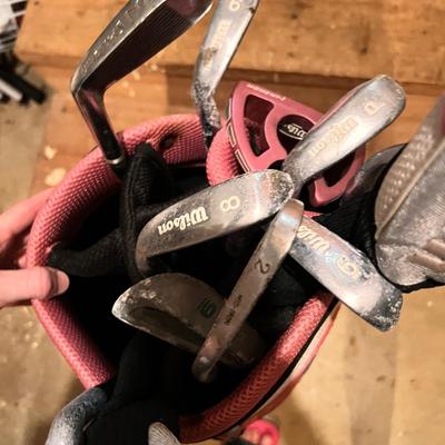 Wilson Ladies Golf Clubs w Bag