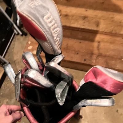 Wilson Ladies Golf Clubs w Bag