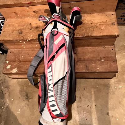 Wilson Ladies Golf Clubs w Bag