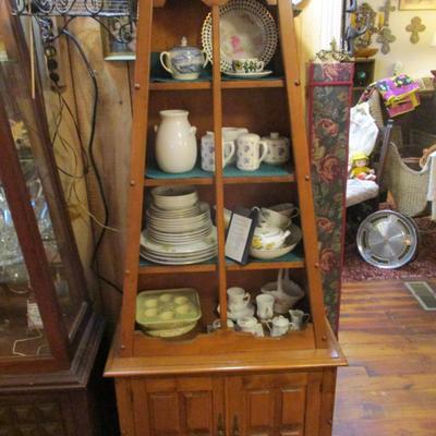 Display Cabinet (Contents not included) - A