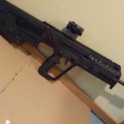 Tavor X95, 5.56, 16.5 Blk/grey, LE/MIL/NATO..OK for Ma. Residents.,,EST. $1000 to $2000.