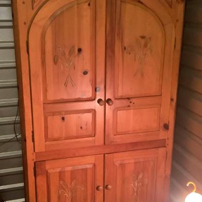 Vintage Knotted Pine Armoire Bar Cabinet 82