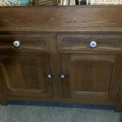 American Antique Dry Sink Style Cabinet, oak, dove tail, 43