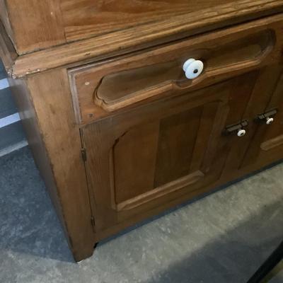 American Antique Dry Sink Style Cabinet, oak, dove tail, 43" L 20" depth 35"H