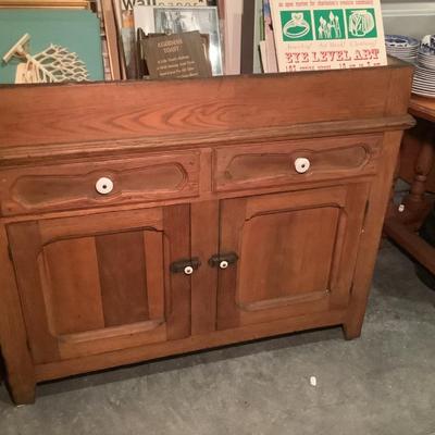 American Antique Dry Sink Style Cabinet, oak, dove tail, 43