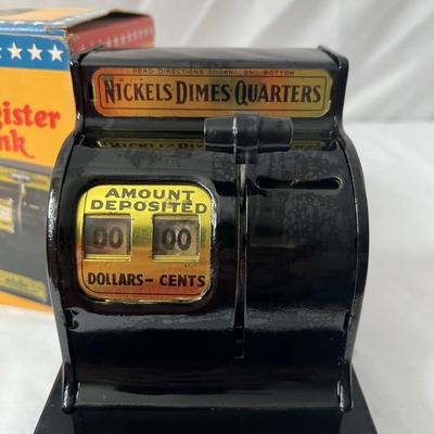 Uncle Samâ€™s 3-Coin Register Bank & More Coin Banks (UB-RG)