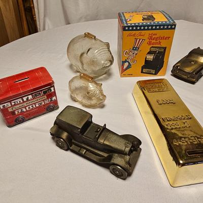 Uncle Samâ€™s 3-Coin Register Bank & More Coin Banks (UB-RG)