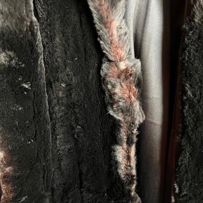 Ladies Fur Coats & More (UB-RG)