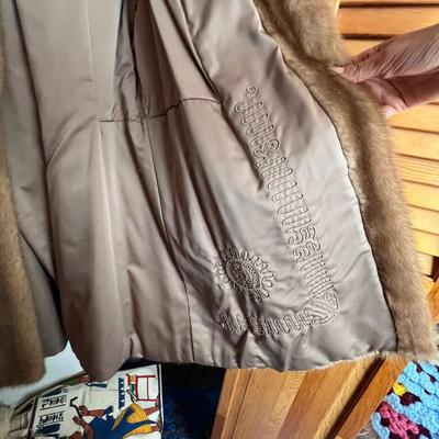 Ladies Fur Coats & More (UB-RG)