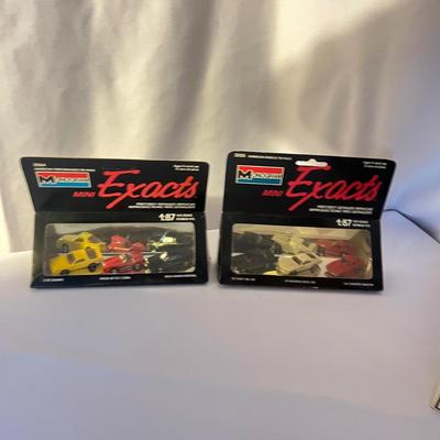 Small Die Cast Car Collection (UO-MG)