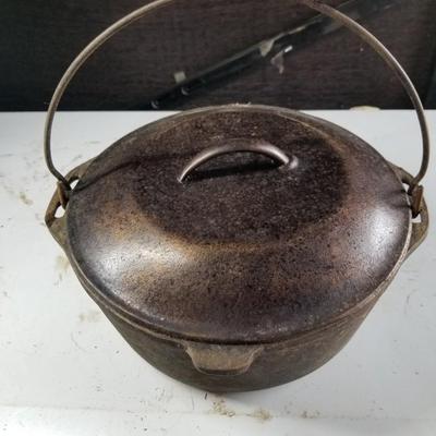 Lodge Dutch Oven
