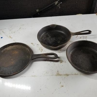 3 Skillets 