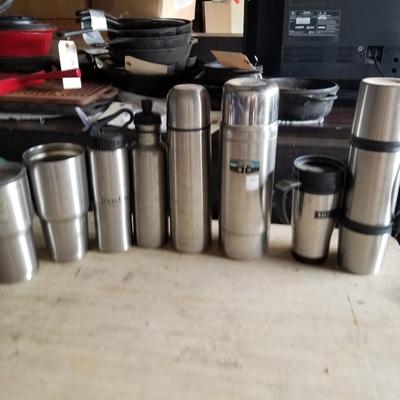 Thermoses & Cups