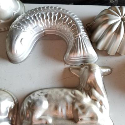 Cake Pans