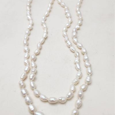 Lot #44  Pretty Freshwater Natural Pearl Necklace