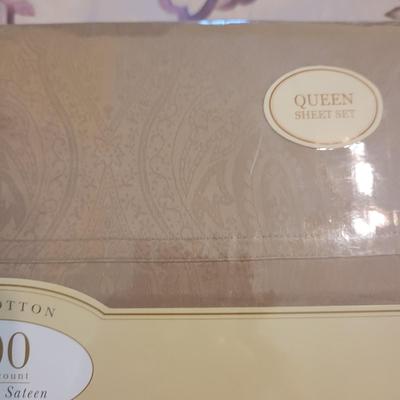 Embroidered Floral Queen Duvet and Sheet Set (PB-CE)