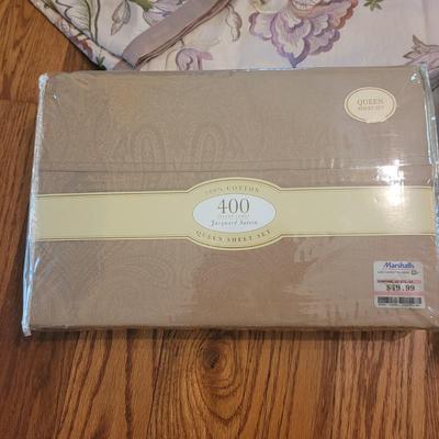 Embroidered Floral Queen Duvet and Sheet Set (PB-CE)