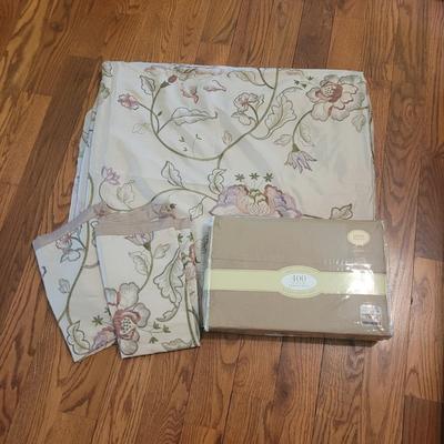 Embroidered Floral Queen Duvet and Sheet Set (PB-CE)