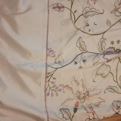 Embroidered Floral Queen Duvet and Sheet Set (PB-CE)