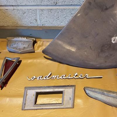 Vintage Auto Emblems, Insignias + Assorted Mirrors (WS2-JS)