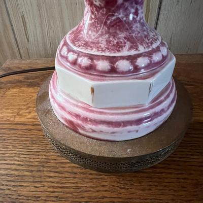 Tall Parlor Table & Lamp (UB-RG)