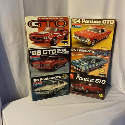 Pontiac GTO Scale Model Kits (UO-MG)