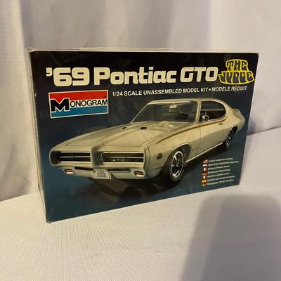 Pontiac GTO Scale Model Kits (UO-MG)