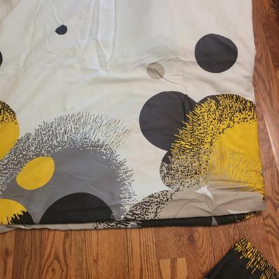 Modern Print Queen Duvet and More (PB-CE)