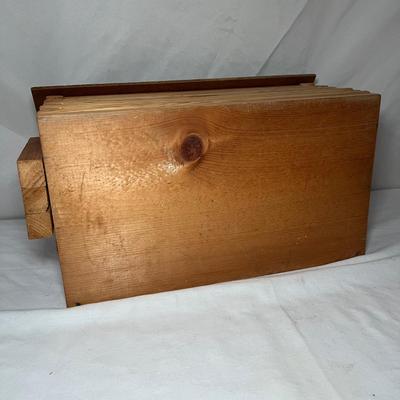 Log Cabin & Aermotor Windmill (UB-RG)