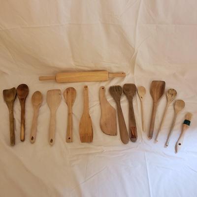 Calphalon, Green Pan, & More Wooden Utensils (K-KD)