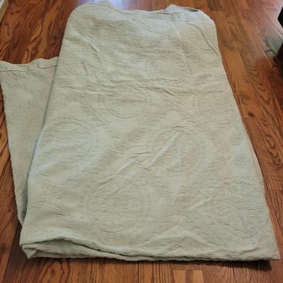 Queen Coverlets and Sheets (PB-CE)