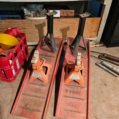 Large Assortment of Auto Parts, Accessories  & More  (WS2-JS)