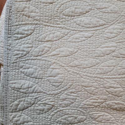 Quilted Queen Coverlets and Sham Covers (PB-CE)