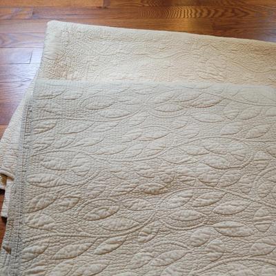 Quilted Queen Coverlets and Sham Covers (PB-CE)