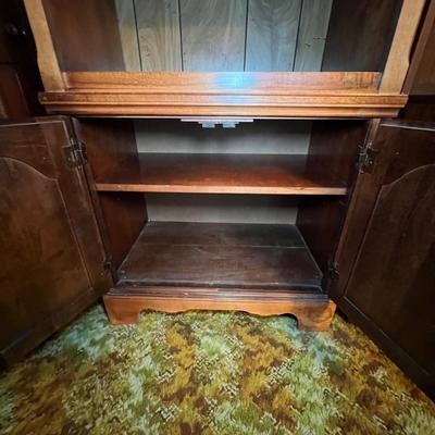 Matching Pair of Bookcases (UO-RG)