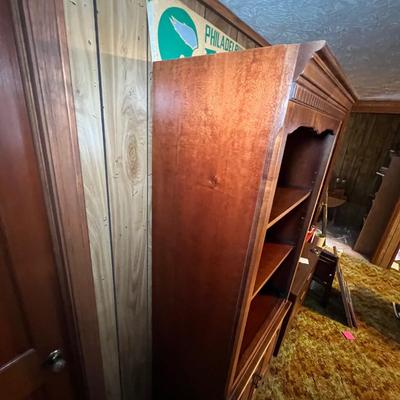 Matching Pair of Bookcases (UO-RG)