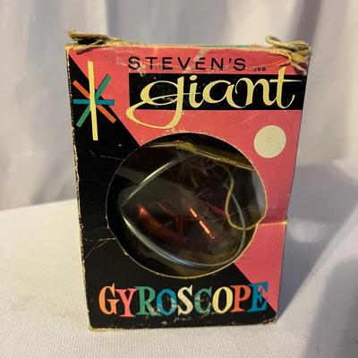 Yo Yoâ€™s, Brain Teasers & More Vintage Games (UO-mG)