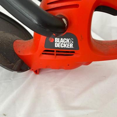Black & Decker Electric Hedge Trimmer and Edger (G-MK)