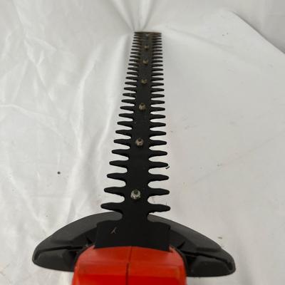Black & Decker Electric Hedge Trimmer and Edger (G-MK)