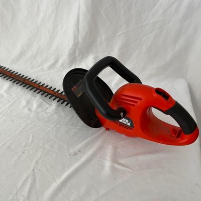 Black & Decker Electric Hedge Trimmer and Edger (G-MK)
