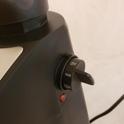 Keurig, Sowtech and Bialetti Coffee and Expresso Makers (DR-KD)