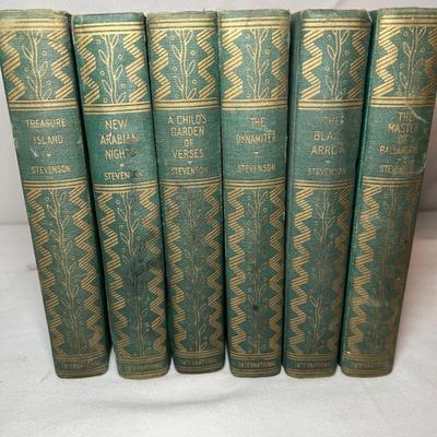 Vintage Books - Jack London, RL Stevenson & More (UB-RG)