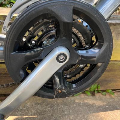 Shift 2 Womenâ€™s Trek 19â€ Bicycle & Helmet (G-MK)