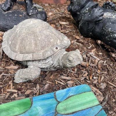 Lot Yard Lawn Art