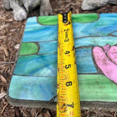 Lot Yard Lawn Art