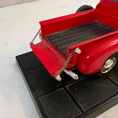 Chevrolet Swivel Bar Stool & Chevy Truck Collectibles (UB-RG)