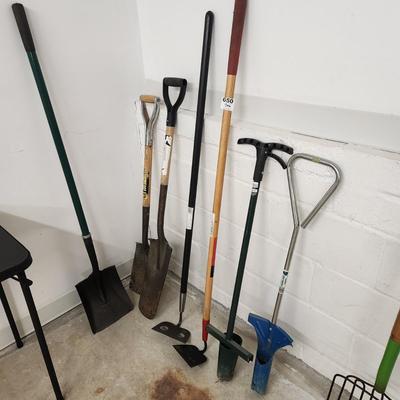 Lot of 7 Garden Yard Tools Shovels Hoes Bulb Hole Planter digger