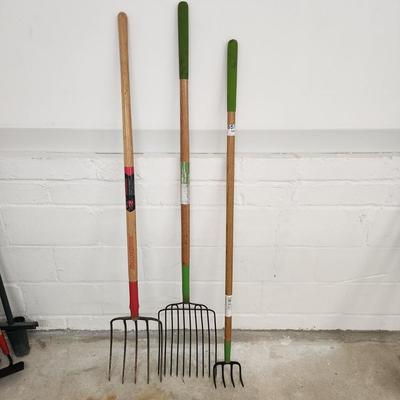 Lot of 3 Garden tools Manure Fork , Bedding Fork,