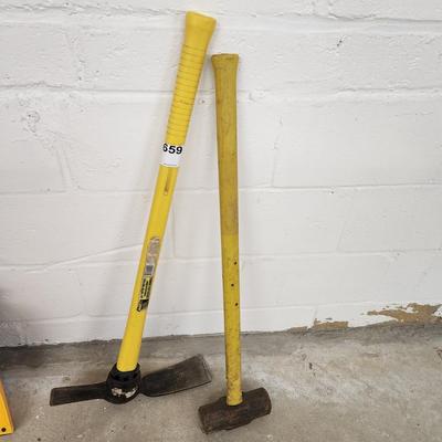 Sledge Hammer & Hoe Mattock