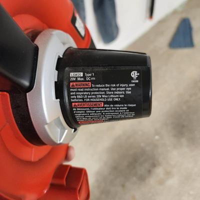 Black & Decker 20V Lithium 4.0AH Cordless String Trimmer Edger & Leaf Blower